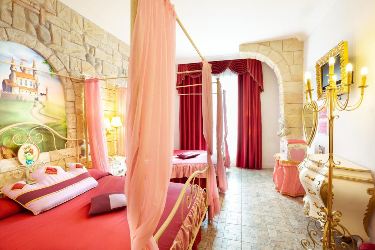 Gardaland Hotel 3*